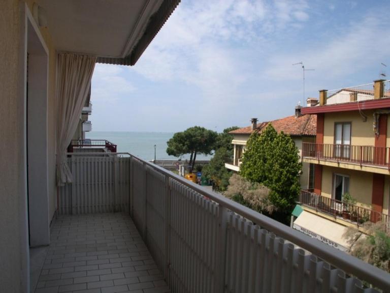 Villa Al Mare Grado Exteriör bild